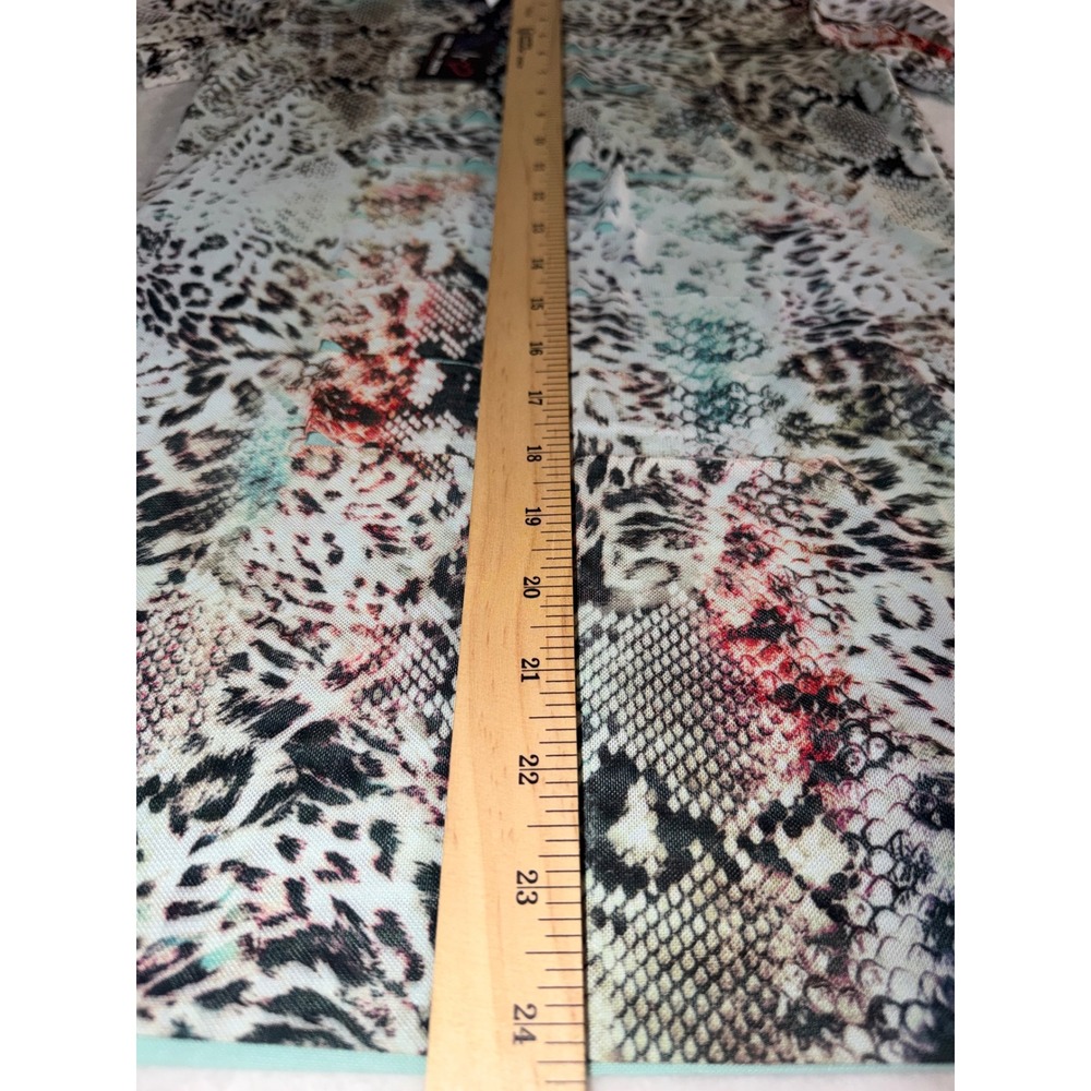 Save the Faith Womens XS Mixed Animal Print Cutout Short Sleeve Top Made in USA - Picture 6 of 7